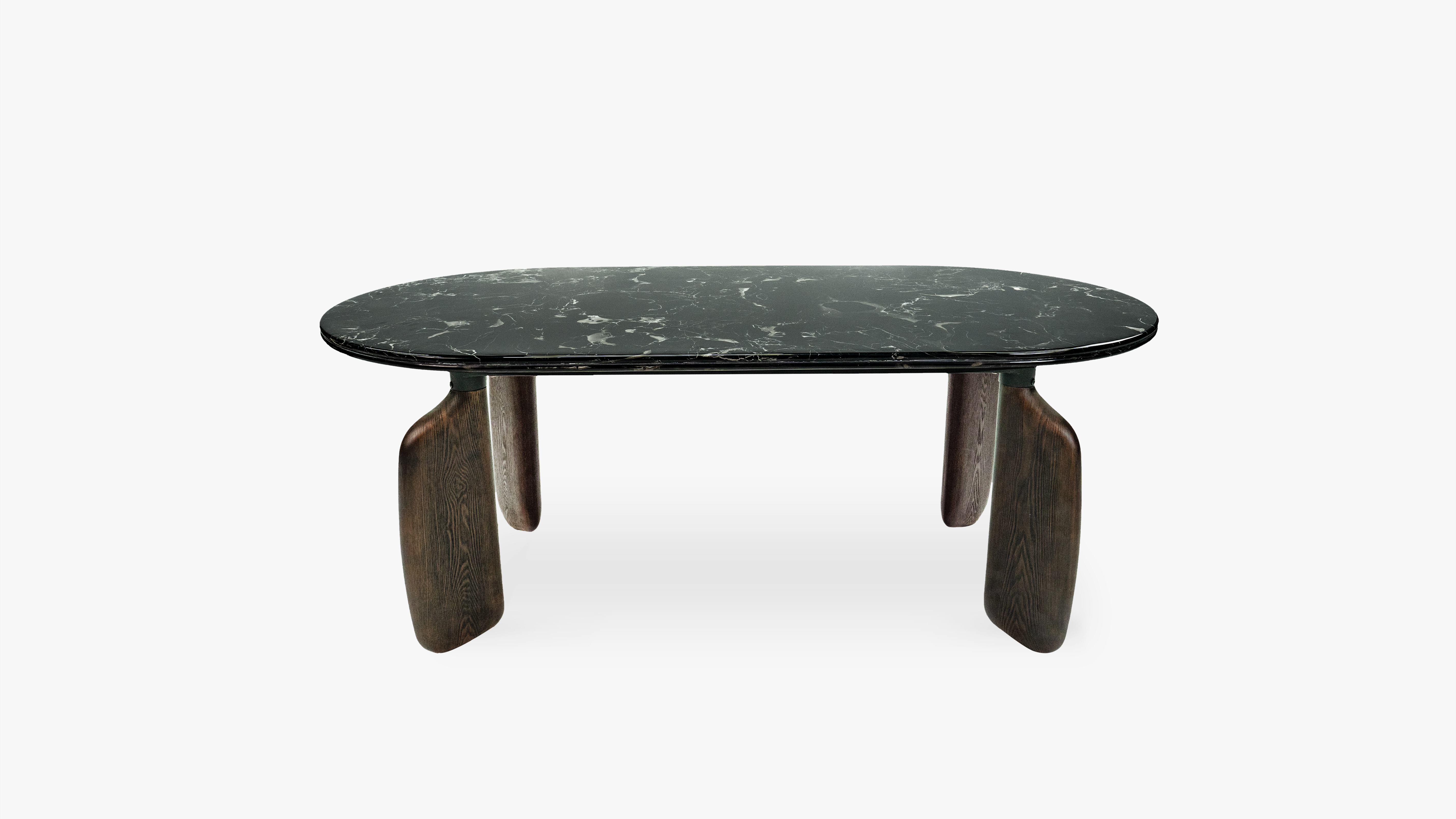 餐桌 / DINING TABLE